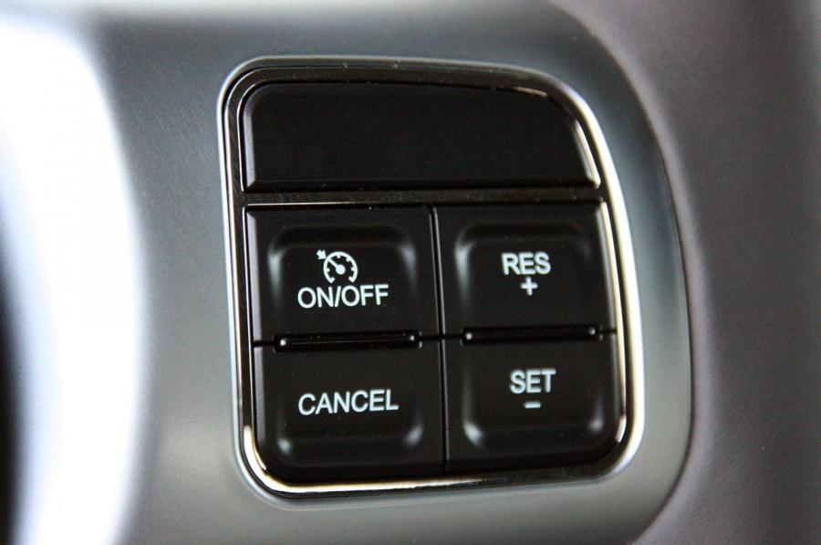  Jeep Compass 2011 года  (фото 58 из 97)